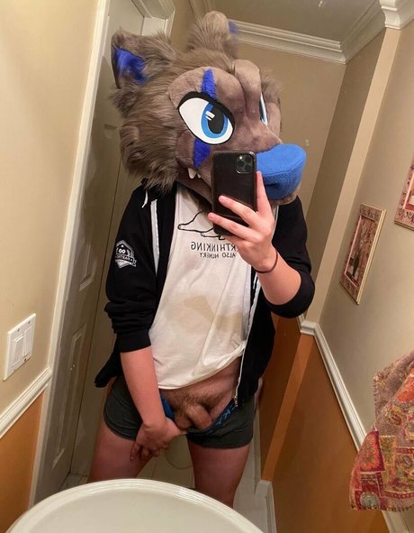 Naakte gelekte OnlyFans-foto van Glitchyfur