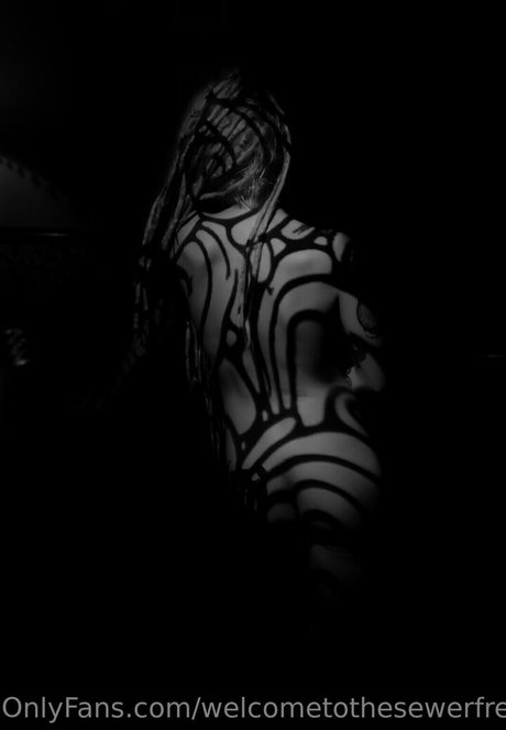 Welcometothesewerfree