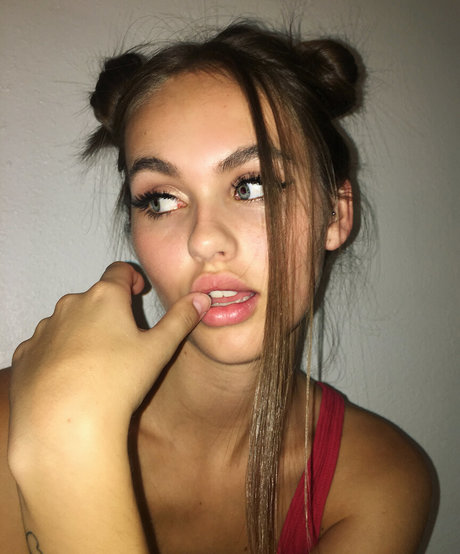 Lily Easton