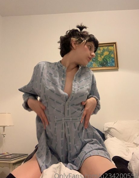 Naakte gelekte OnlyFans-foto van Meggylibertine