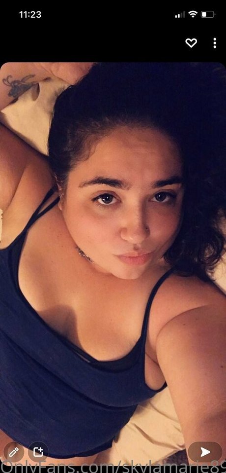 Naakte gelekte OnlyFans-foto van Skylamarie89