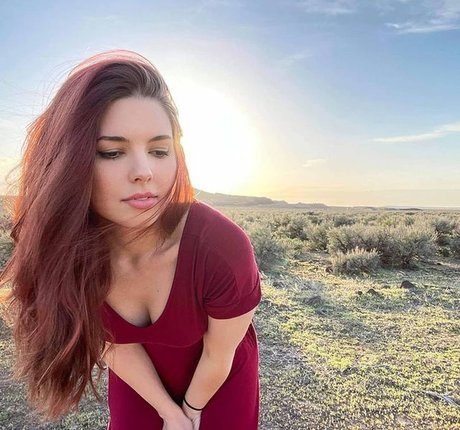 Naakte gelekte OnlyFans-foto van Katyrose9