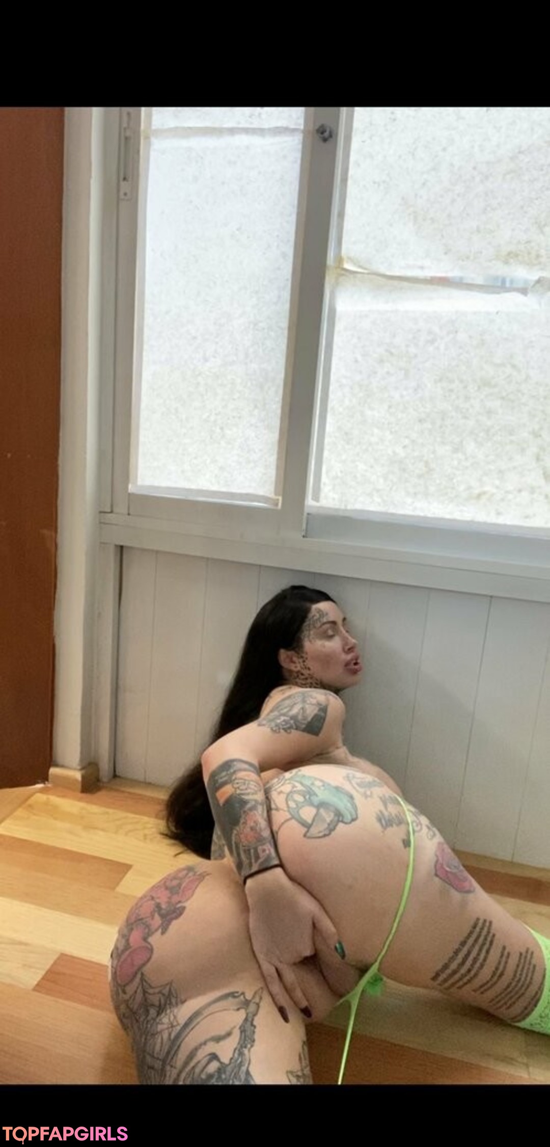 Naakte gelekte OnlyFans-foto van Xomarym #15 Naakte gelekte OnlyFans-foto van Xomarym #15