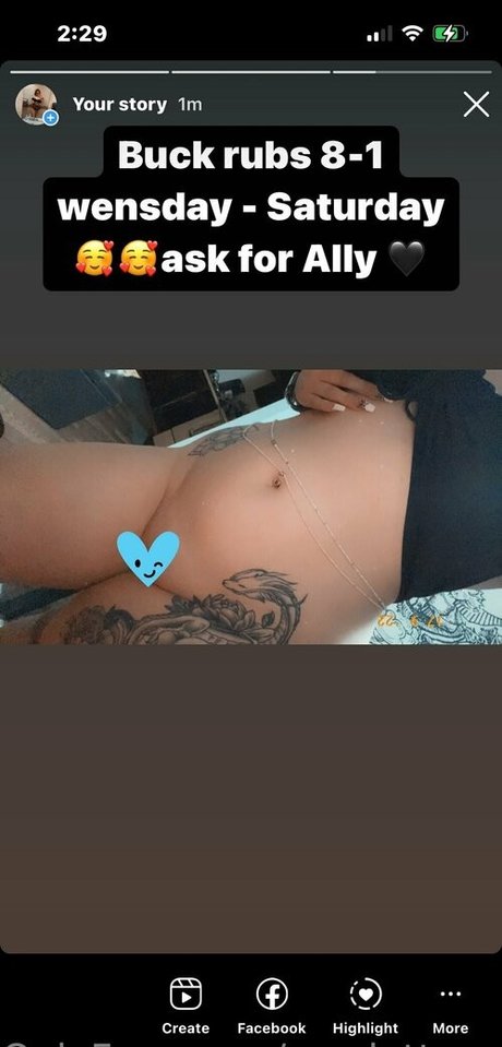 Naakte gelekte OnlyFans-foto van Scarlettann802