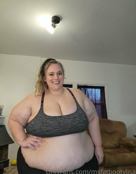 Naakte gelekte OnlyFans-foto van Msfatbootylisa