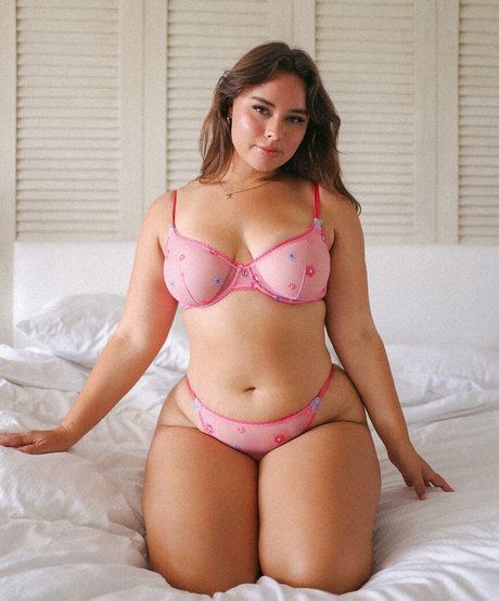 Venezia Cruz