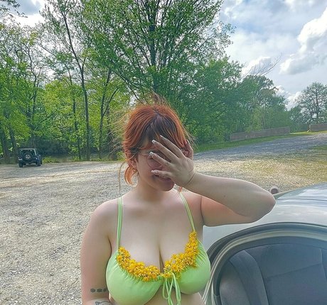 Naakte gelekte OnlyFans-foto van Puritey