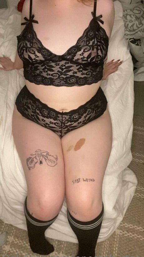 Naakte gelekte OnlyFans-foto van Janessaburton