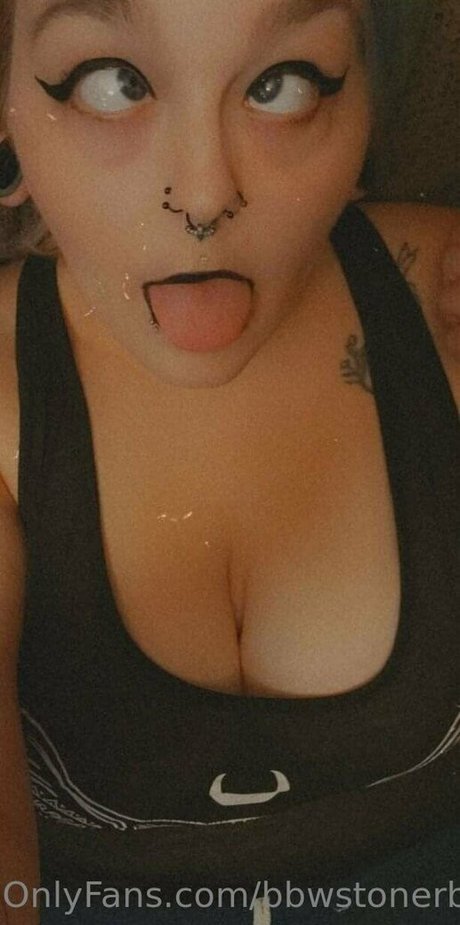 Bbwstonerdoll