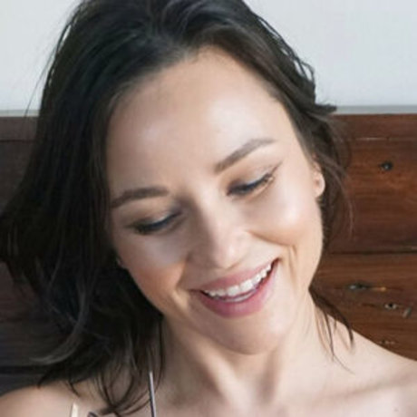 Naakte gelekte OnlyFans-foto van Katherine Ramdeen
