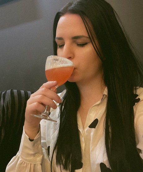 Emma Blackery
