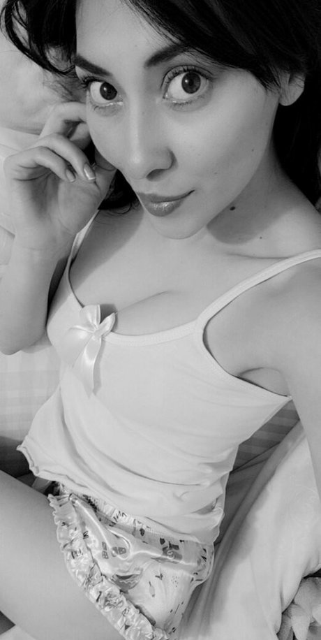 Naakte gelekte OnlyFans-foto van Luisa Steffens