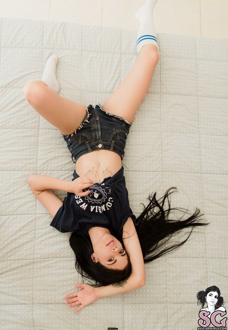Naakte gelekte OnlyFans-foto van Biia Sg