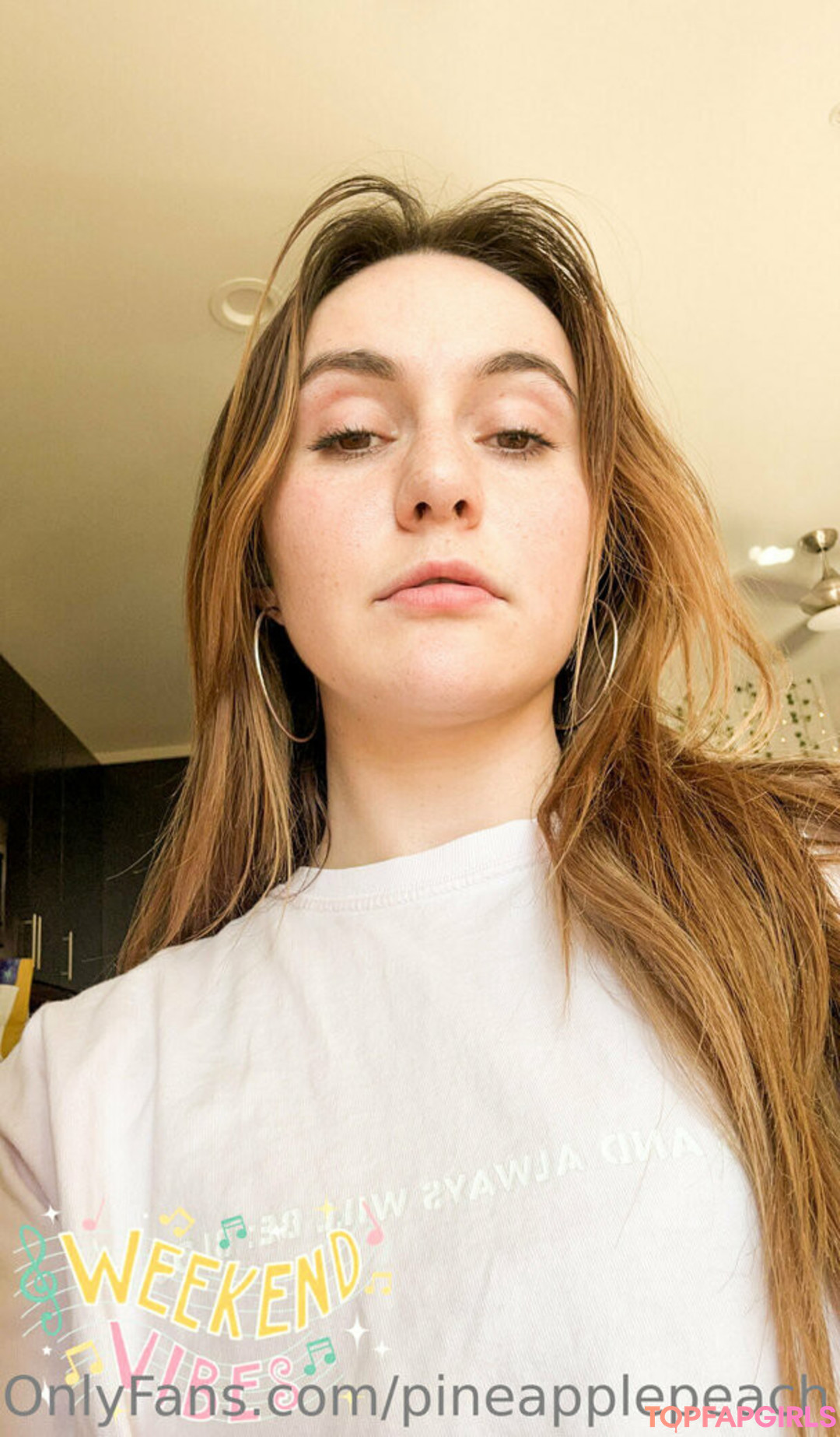 Naakte gelekte OnlyFans-foto van Pineapplepeach #8 Naakte gelekte OnlyFans-foto van Pineapplepeach #8