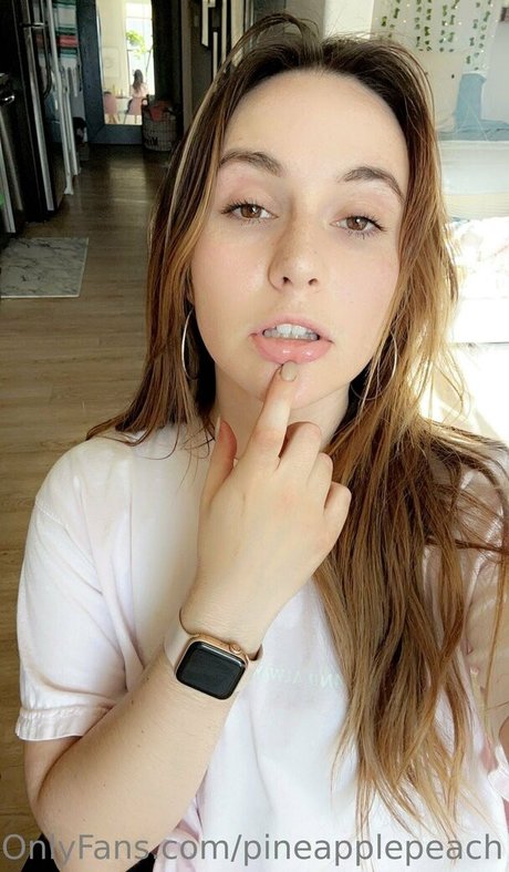 Pineapplepeach