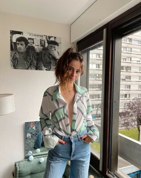 Naakte gelekte OnlyFans-foto van Poqssi