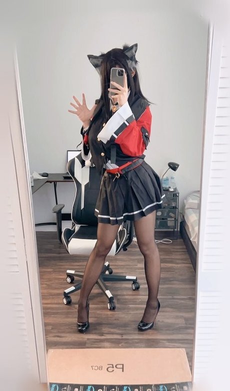 Naakte gelekte OnlyFans-foto van Jessica Milkybar