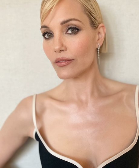 Leslie Bibb