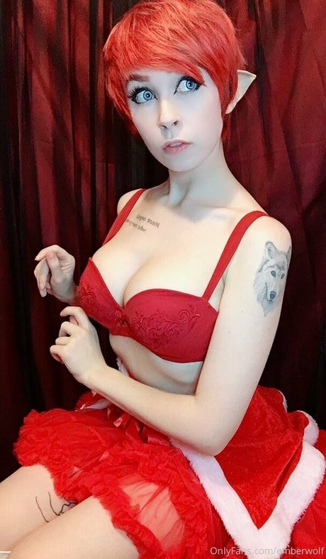 Naakte gelekte OnlyFans-foto van Emberwolf