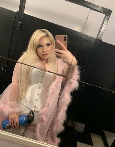 Pixiechickxoxo