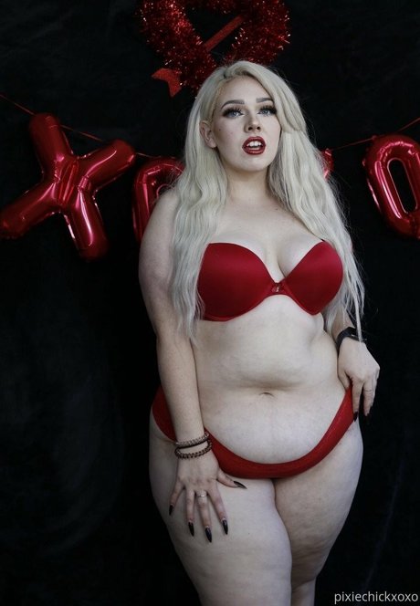 Pixiechickxoxo