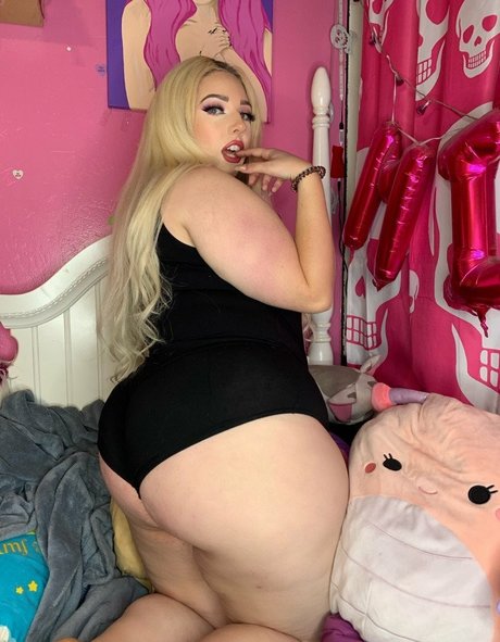 Pixiechickxoxo