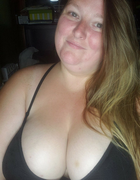 Naakte gelekte OnlyFans-foto van Princess Big Tits