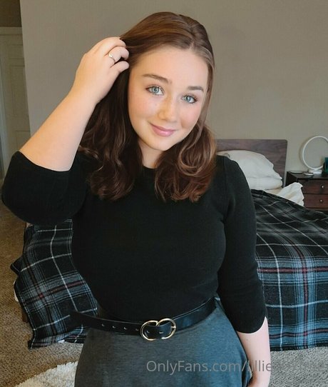 Naakte gelekte OnlyFans-foto van Lillie007free