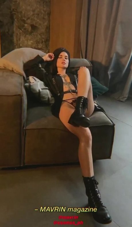 Naakte gelekte OnlyFans-foto van Darya Yarets