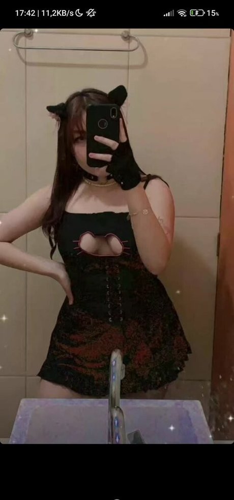 Naakte gelekte OnlyFans-foto van Freakemi