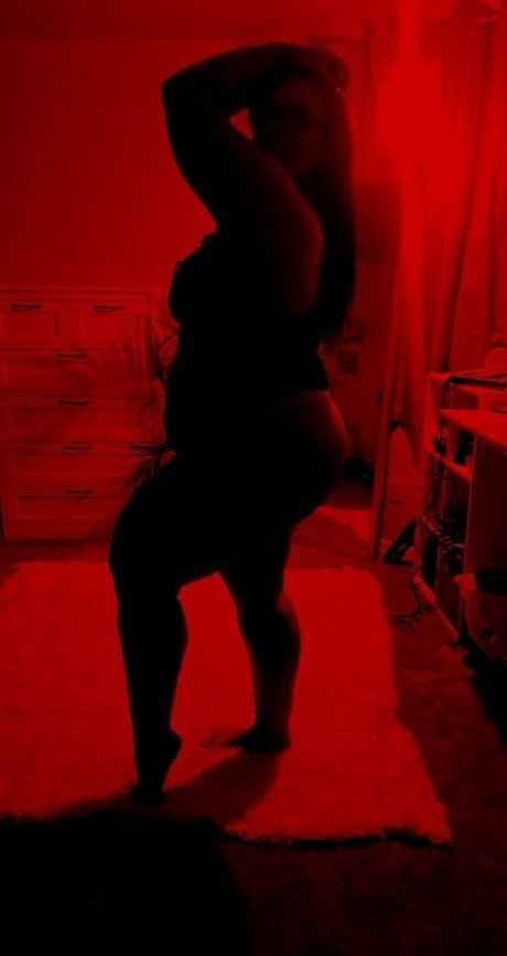 Naakte gelekte OnlyFans-foto van Wildflowerbabe