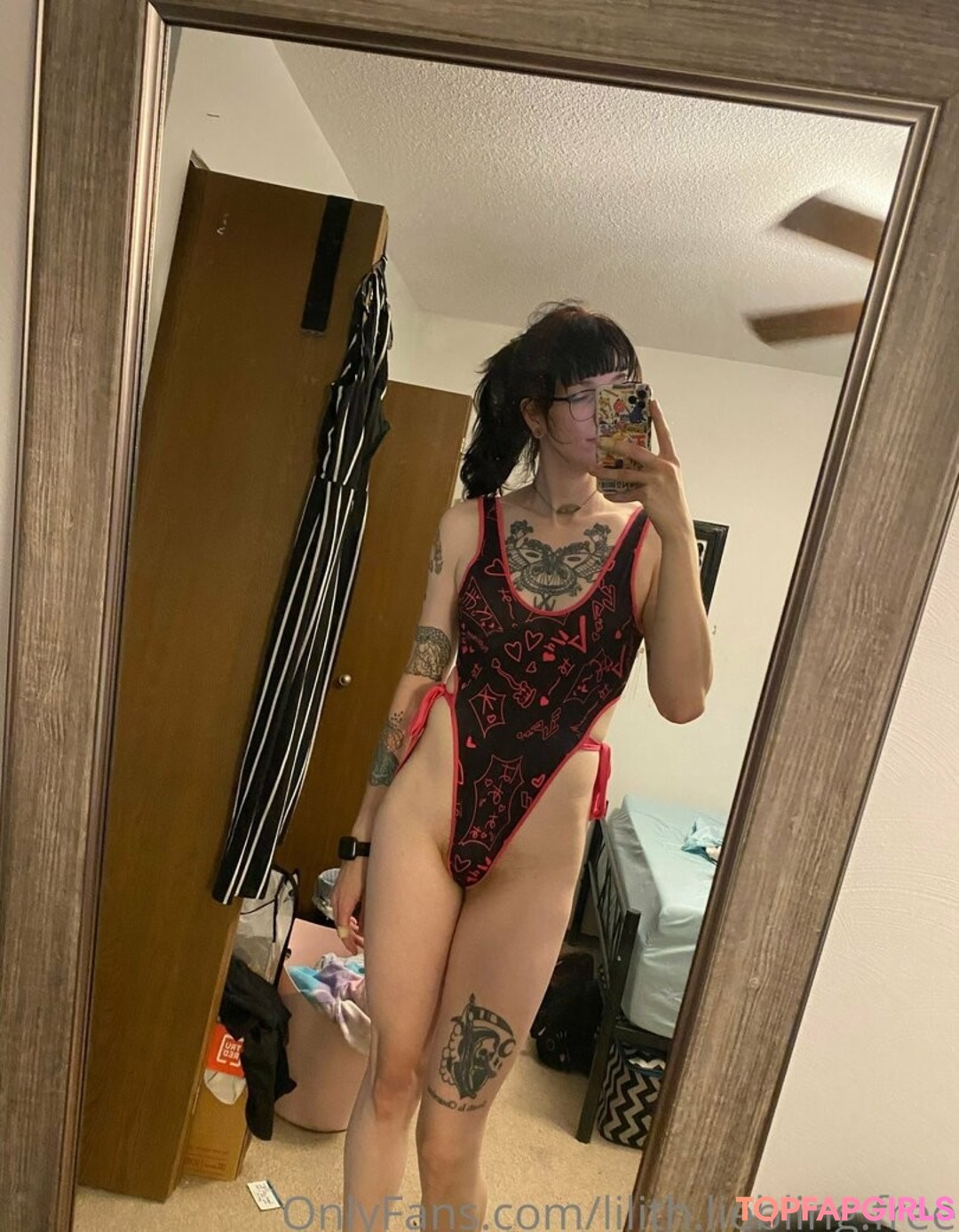 Naakte gelekte OnlyFans-foto van Lilithlieblingfree #14 Naakte gelekte OnlyFans-foto van Lilithlieblingfree #14