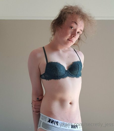 Naakte gelekte OnlyFans-foto van Secretlyjess
