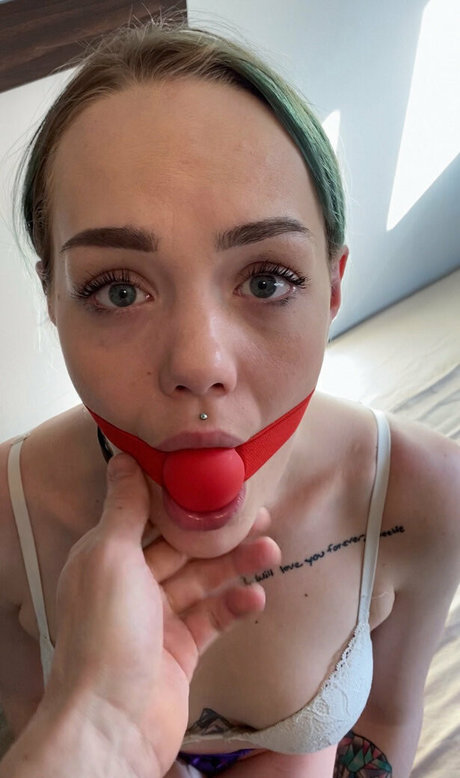 Naakte gelekte OnlyFans-foto van Ciciastral