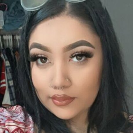 Naakte gelekte OnlyFans-foto van Lawhora