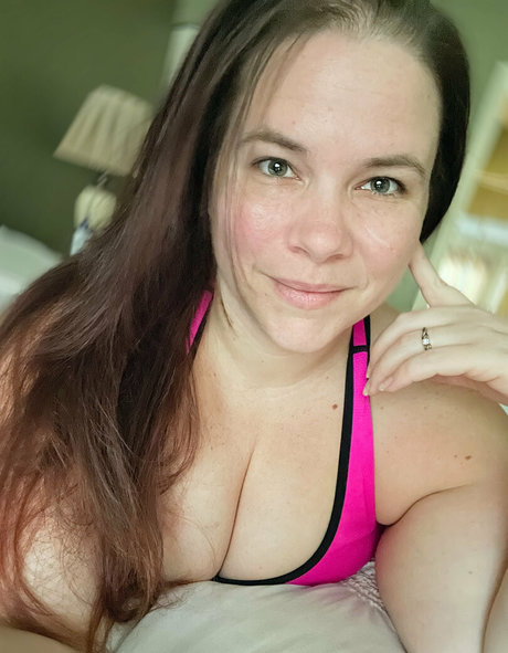 Naakte gelekte OnlyFans-foto van Thejacquielaitiere