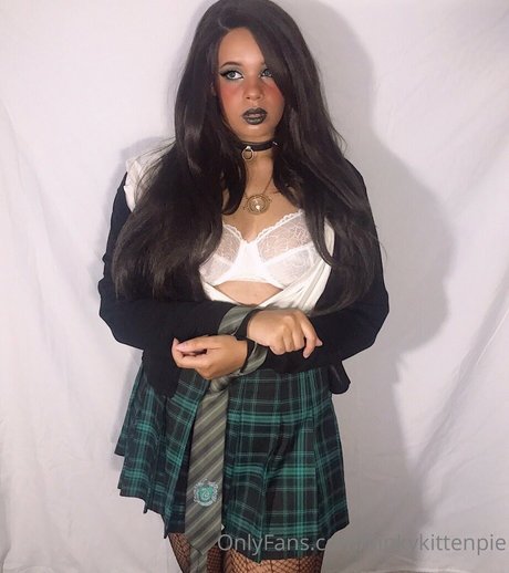 Kinkykittenpie