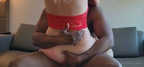 Naakte gelekte OnlyFans-foto van Cheatingwife