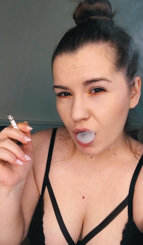 Naakte gelekte OnlyFans-foto van Evegoddes