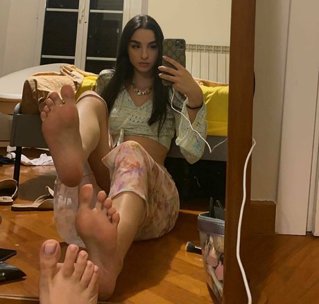 Naakte gelekte OnlyFans-foto van Daliluu