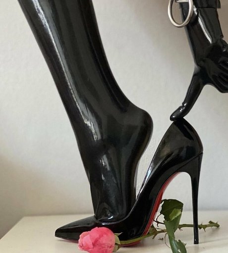 Latexprincessvip