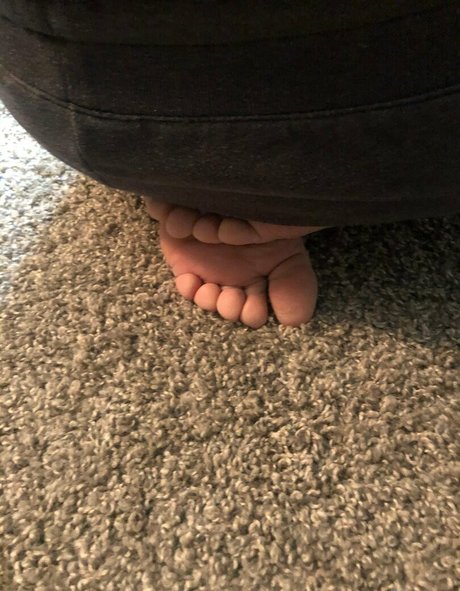 Ajonesfeet