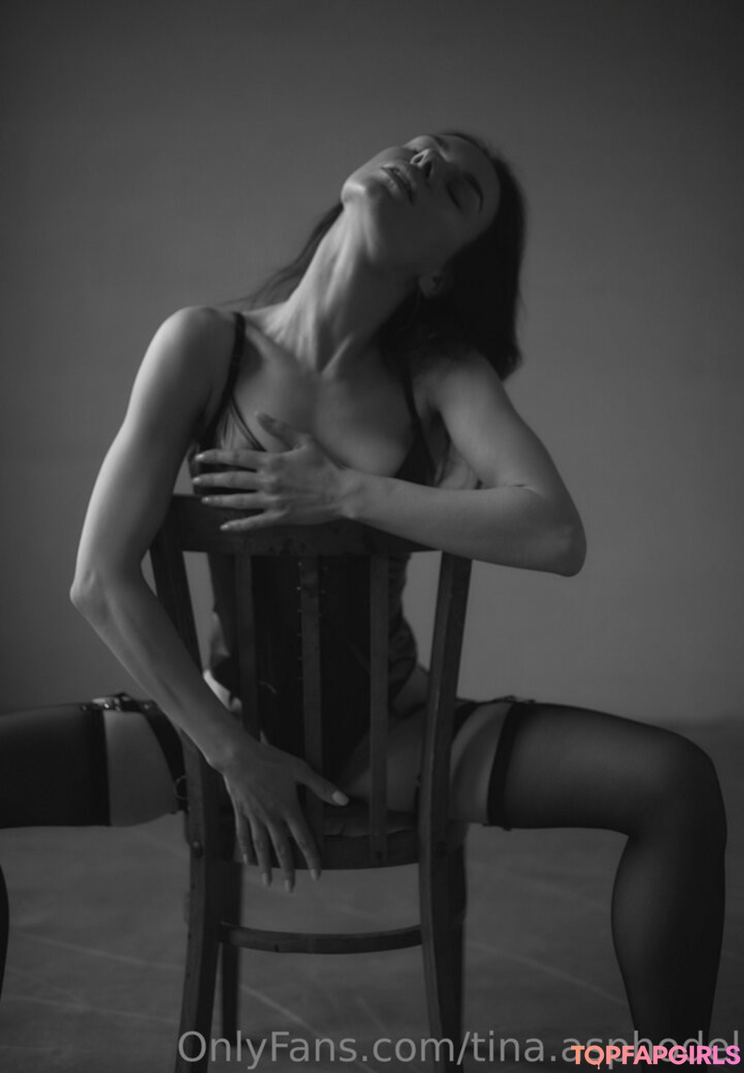 Naakte gelekte OnlyFans-foto van Tinaasphodel #110 Naakte gelekte OnlyFans-foto van Tinaasphodel #110