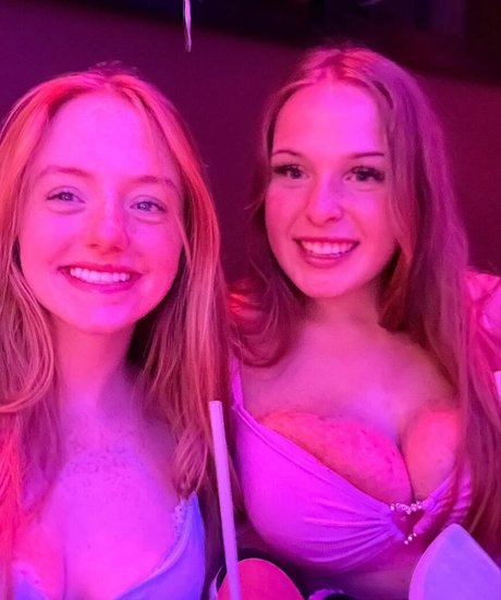 Naakte gelekte OnlyFans-foto van Kyla S