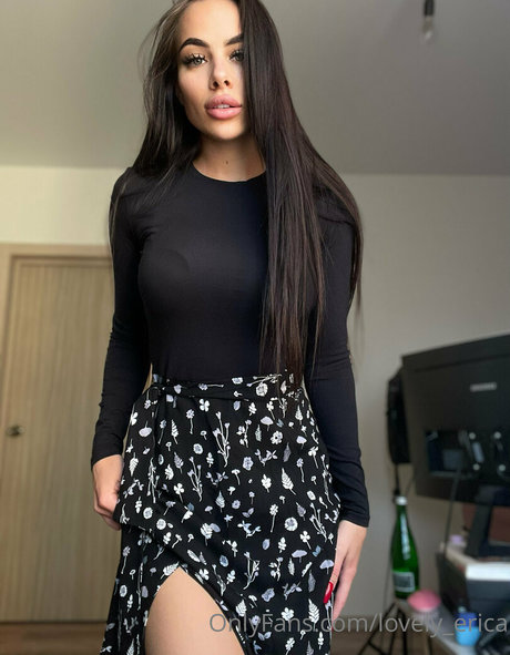 Naakte gelekte OnlyFans-foto van Lovelyerica