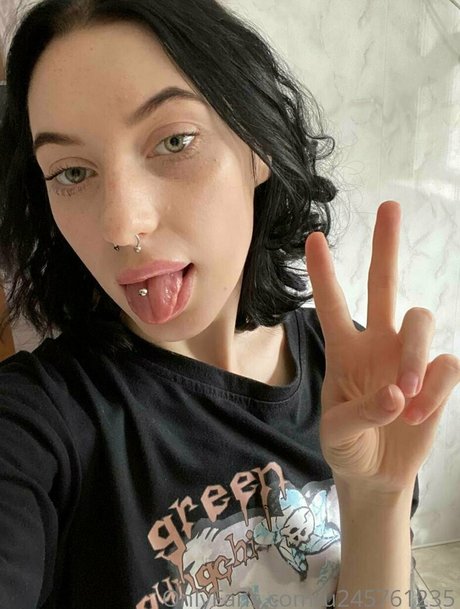 Naakte gelekte OnlyFans-foto van Alicewonderfull
