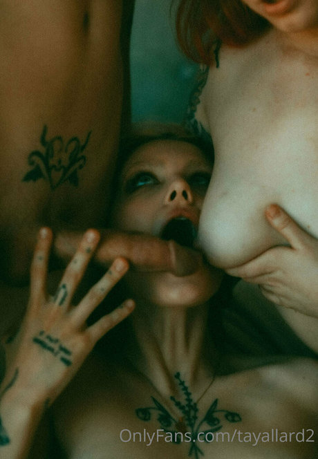 Naakte gelekte OnlyFans-foto van Goldenagexxx