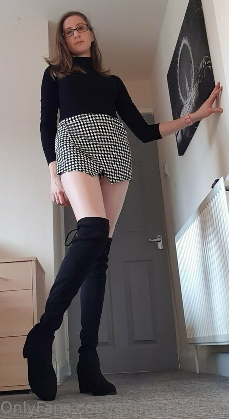 Aprilrosejonesxfree