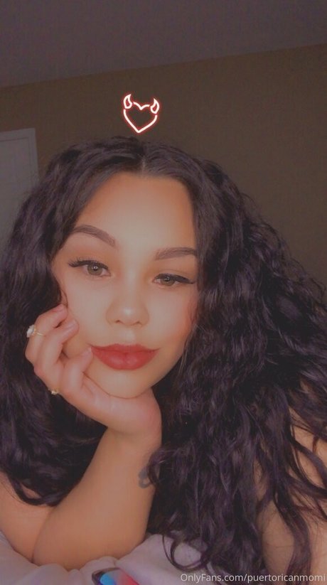 Naakte gelekte OnlyFans-foto van Rooxie