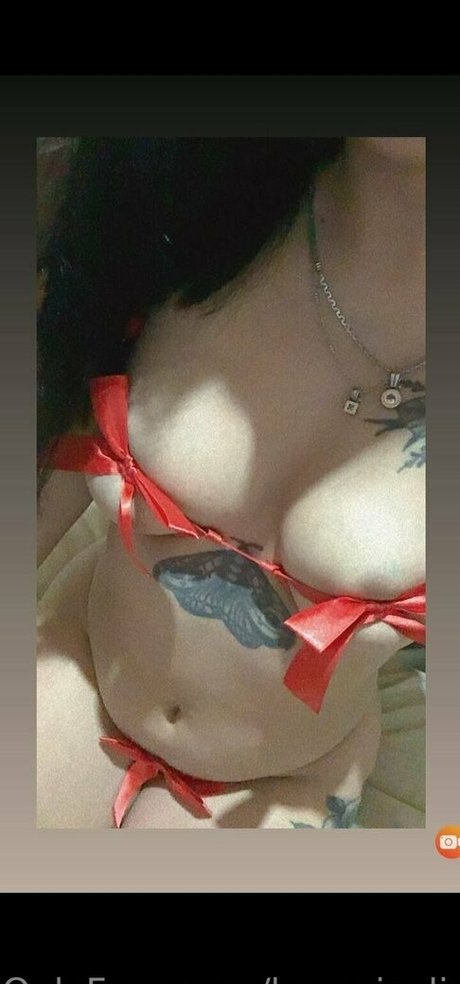 Naakte gelekte OnlyFans-foto van Berenicelis